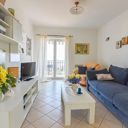 Piccolo Apt1 With Sea View And Private Parking * Opric